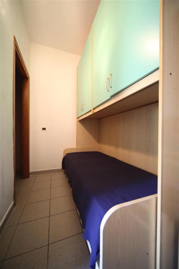 Complesso Oasi Appartement Tirrenia Buitenkant foto
